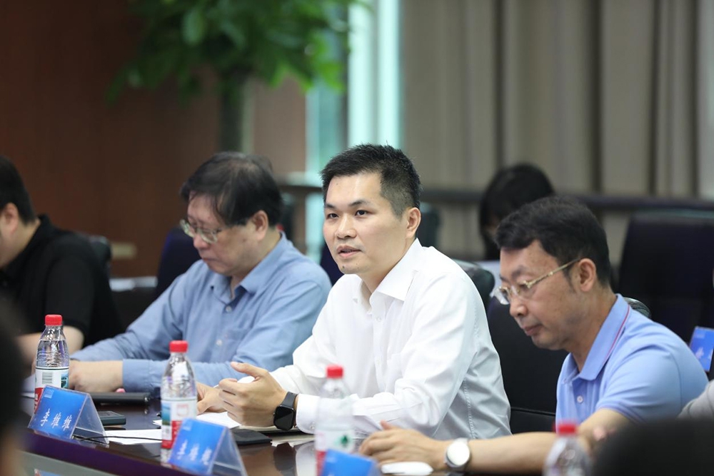 湖南师范大学中华伦理文明研究中心科技伦理实践基地（深圳）和中国人民大学伦理学与道德建设研究中心科技伦理实践基地（深圳）揭牌成立(图2)